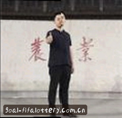 李霞
